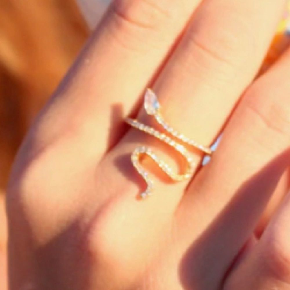 ADORNIA Snake Ring‎ - Picture 5 of 5